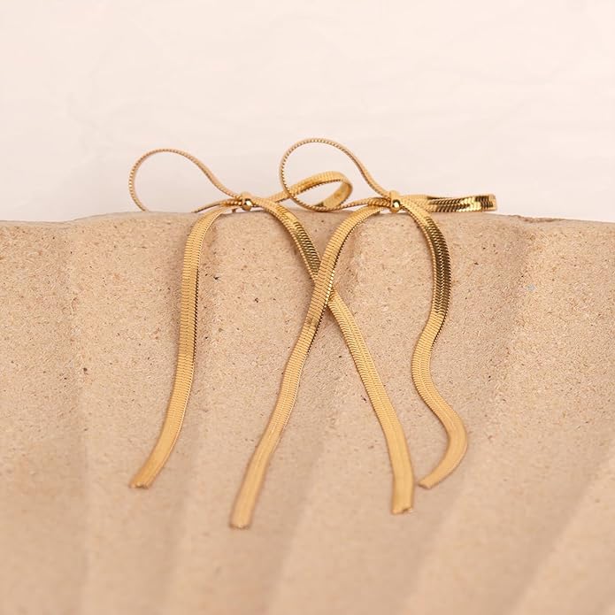 Boucles d'oreilles en nœud Carol