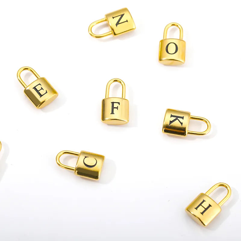 Collier Ellie® Initial Love Lock en or 18k
