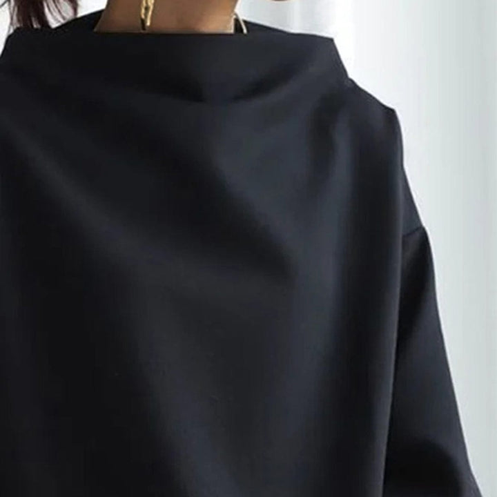 Gabriella | Chic High Neck Pullover